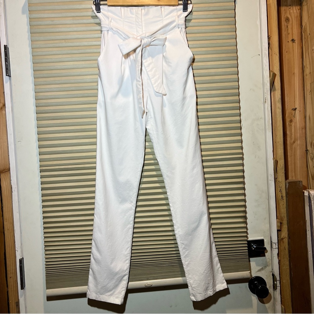 Hera Collection Elegant White Pants